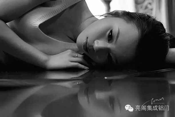 鋁合金門(mén)窗代理,鋁合金門(mén)窗十大品牌,鋁門(mén)窗十大品牌,鋁門(mén)窗廠(chǎng)家3