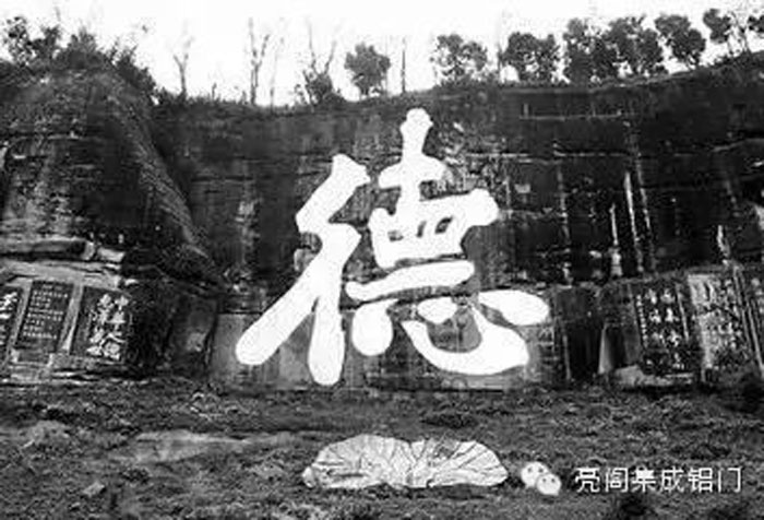 門(mén)窗廠(chǎng)家,鋁門(mén)窗十大品牌,鋁合金門(mén)窗代理2
