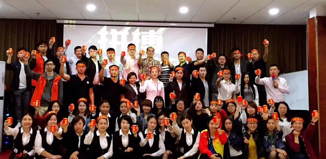 聚勢奮進(jìn)，共創(chuàng  )新時(shí)代｜熱烈祝賀亮閣門(mén)窗參與鉆石聯(lián)盟家居建材活動(dòng)取得圓滿(mǎn)成功。