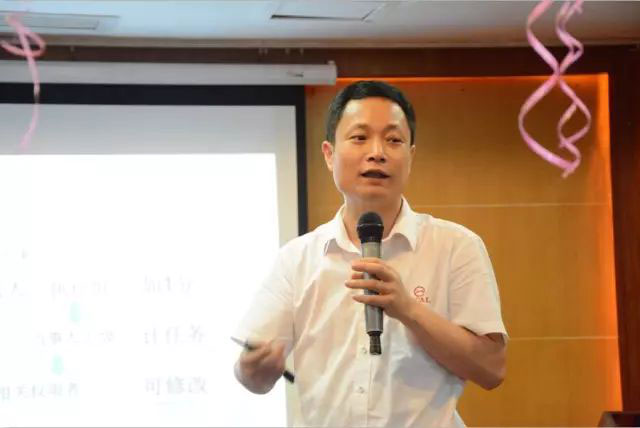 亮閣門(mén)窗積分制管理—快樂(lè )會(huì )議！